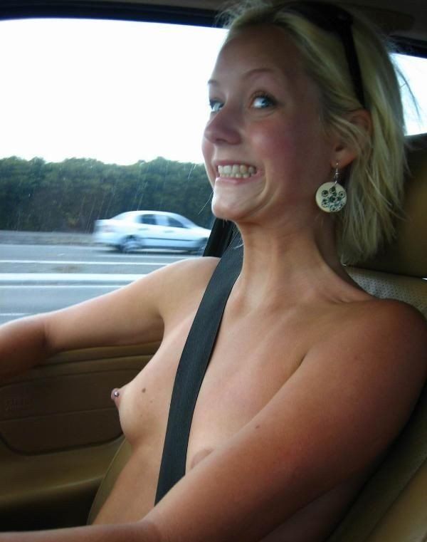 Amatuer driving car nude